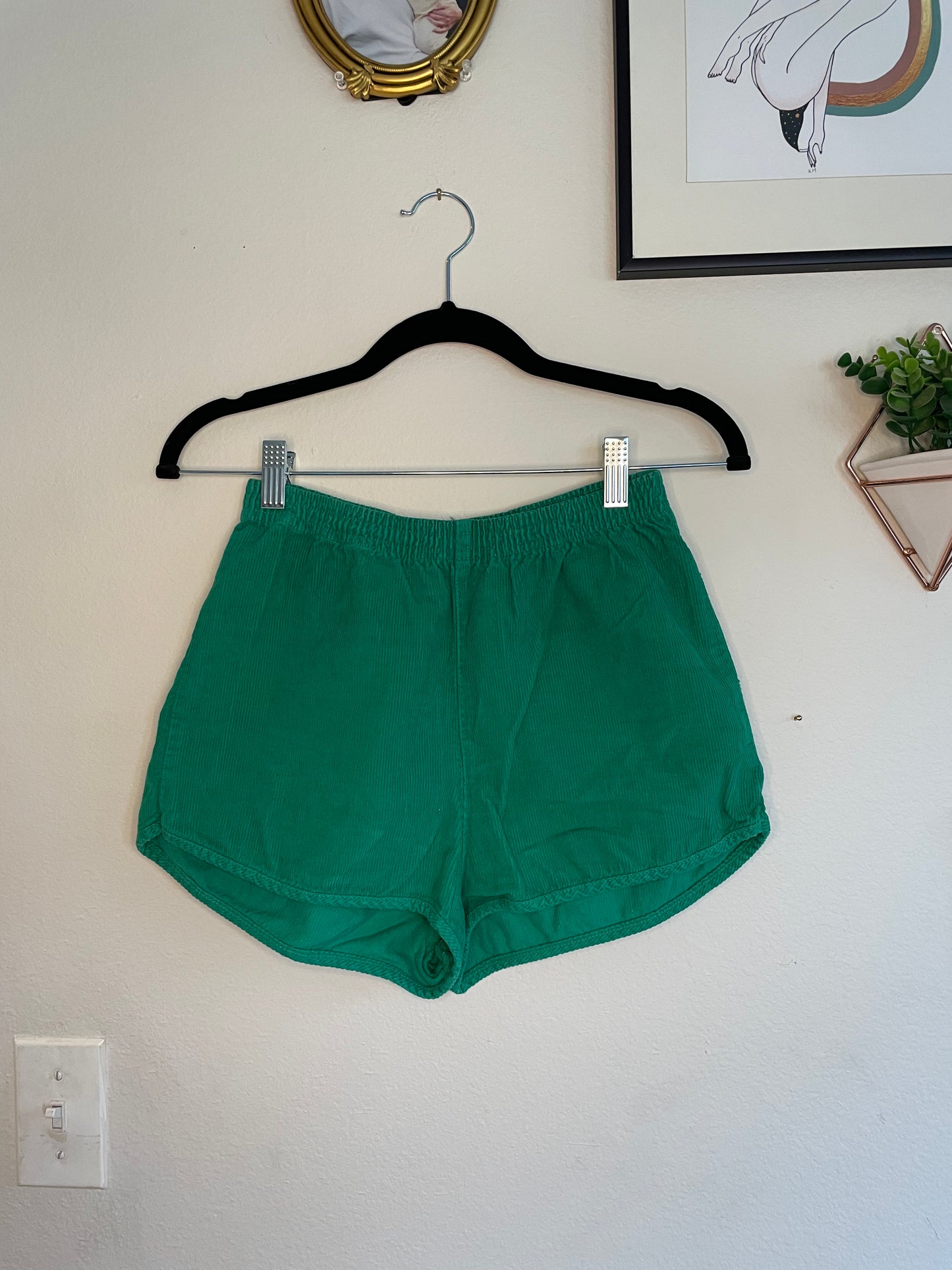 Green Courdy Shorties